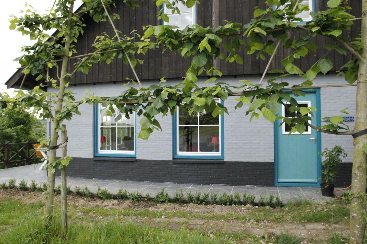 Hoeve Schoonzicht Wijlre Bagian luar foto